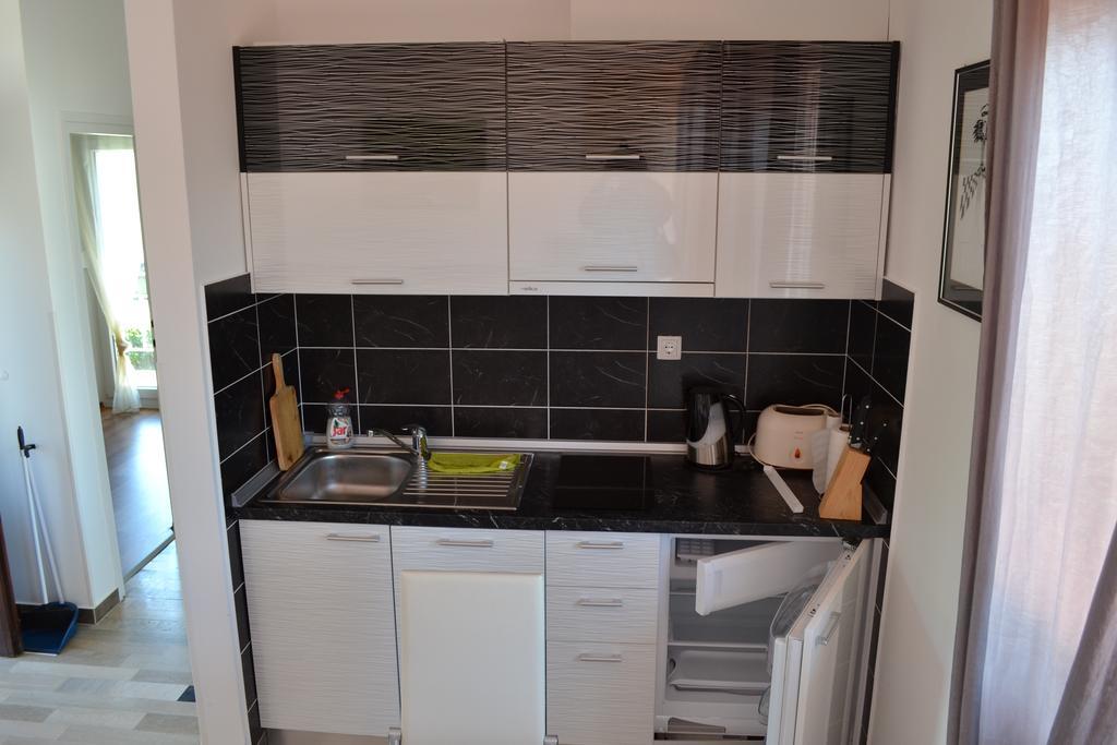 Apartments Lungomare Umag Ruang foto